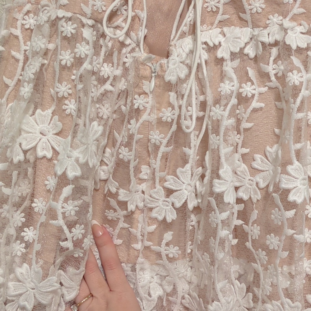 Endless Rose nude white floral sleeveless lace tiered backless midi dress - Picture 11 of 13